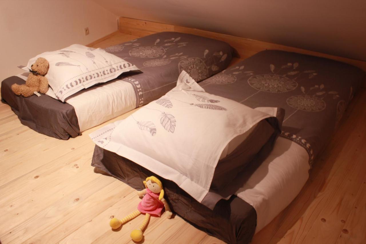 maison neuve en bois près de Pairy Daisa Brugelette Extérieur photo