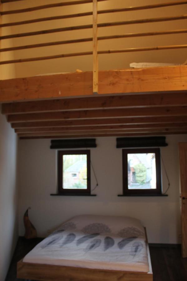 maison neuve en bois près de Pairy Daisa Brugelette Extérieur photo