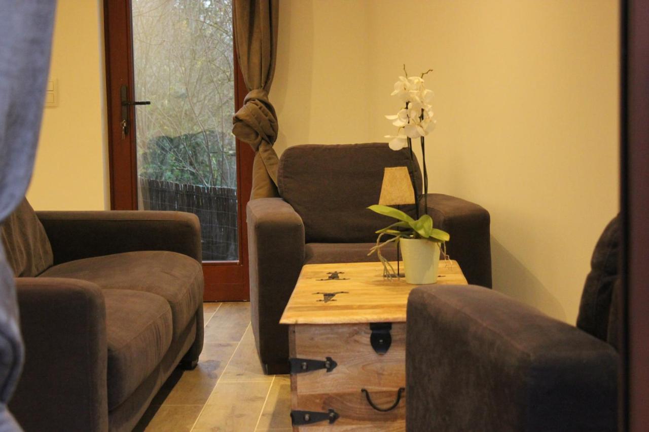maison neuve en bois près de Pairy Daisa Brugelette Extérieur photo